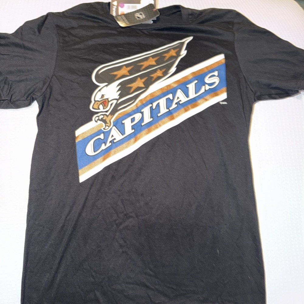 Fanatics NHL Washington Capitals 100% Cotton Black Tshirt Women's Sz Small